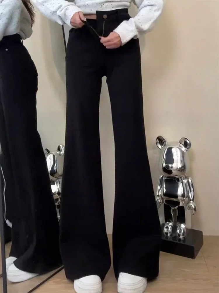 

Джинсы женские с высокой талией, расклешенные, прямого кроя, из эластичного денима, больших размеров, черные, с легким клешем, осенние, стройнящие