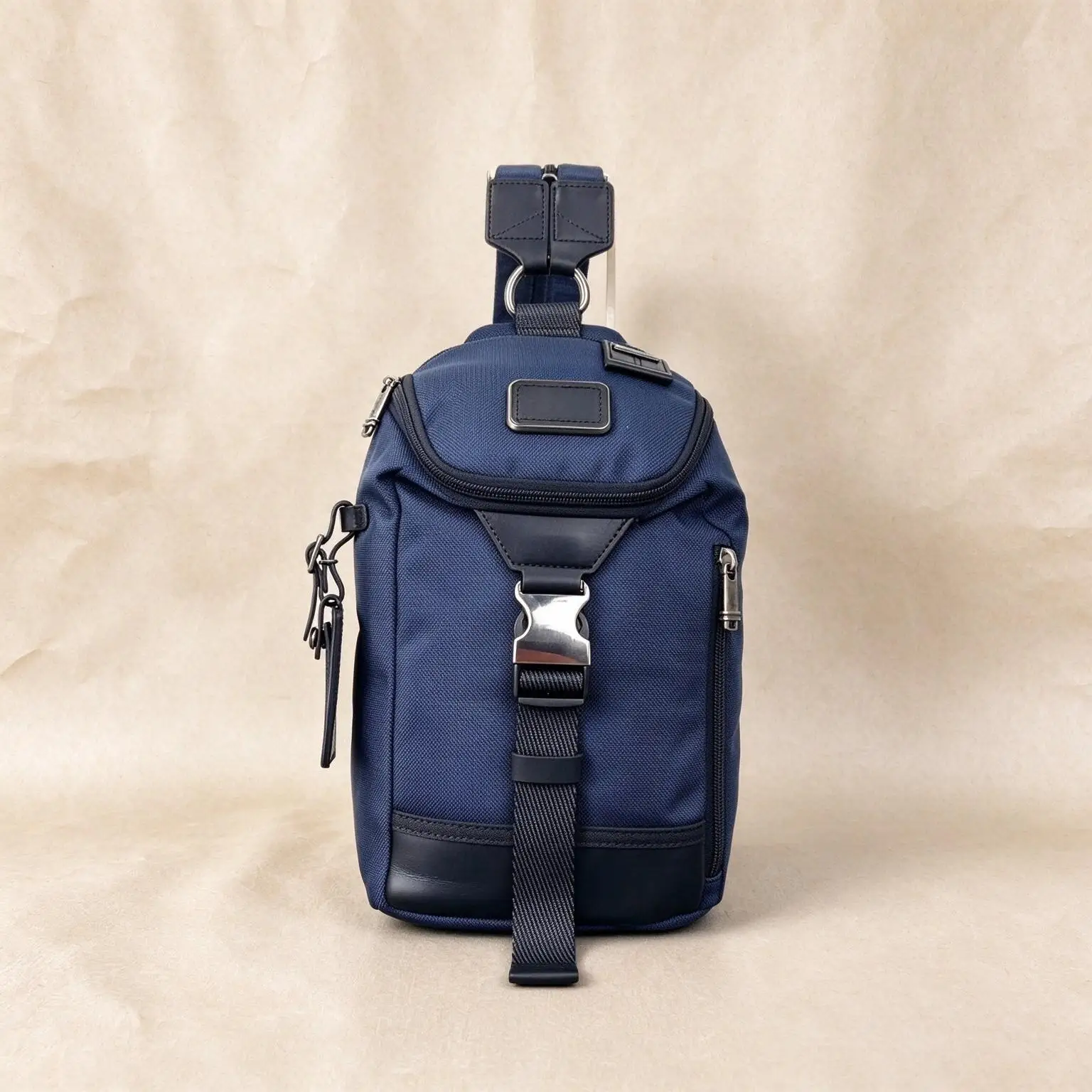 Men's Business Casual Crossbody Sling Bag, Ballistic Nylon Chest Bag for Daily Commuting