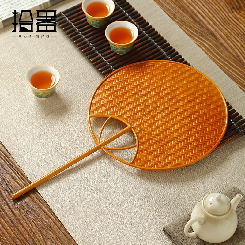 Big lacquer bamboo woven hand group fan Chinese style Hanfu dance fan Classical banana fan Chinese long handle summer leaf fan