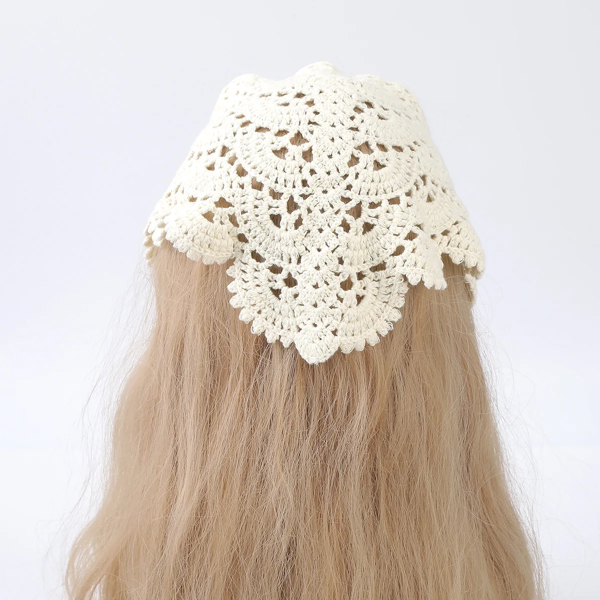 

Вязаный треугольный платок для волос в лесном стиле с рюшами, универсальный, ручной работы, связанный крючком, с завязками, в литературном стиле