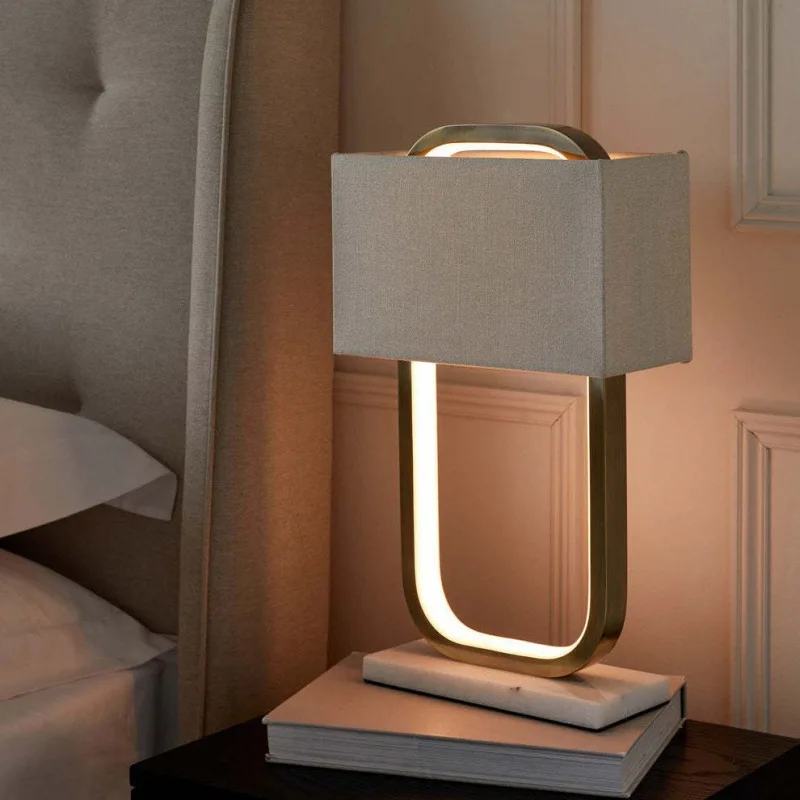 

Bedside lamp Nordic modern simple light luxury living room bedroom model room new decorative table lamp