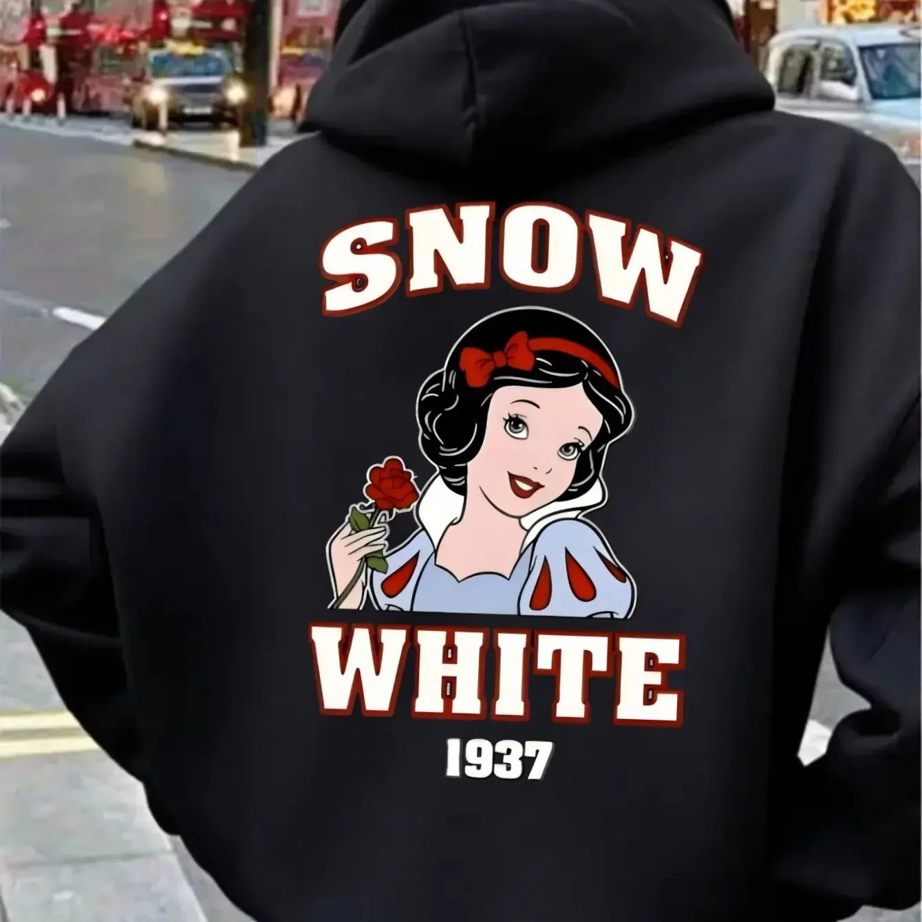 

Модная толстовка с капюшоном и изображением Белоснежки | Повседневный стиль, длинный рукав, стандартный крой, на все сезоны