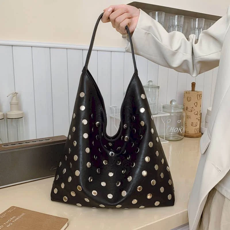 

High Quality Totes Women Large Capacity Rivet Design Shoulder Bags Office Lady Luxury Bags Female 2025 Trendy Versatile Handbags