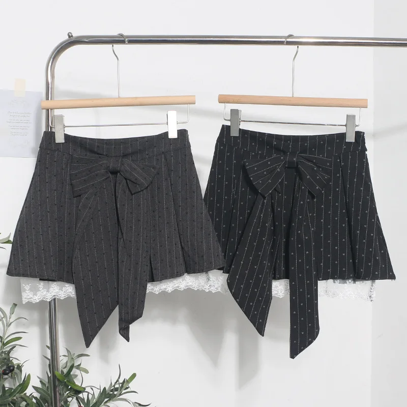 

Women's Love Printing Splicing Lace A Word Pleated Bow Skirt