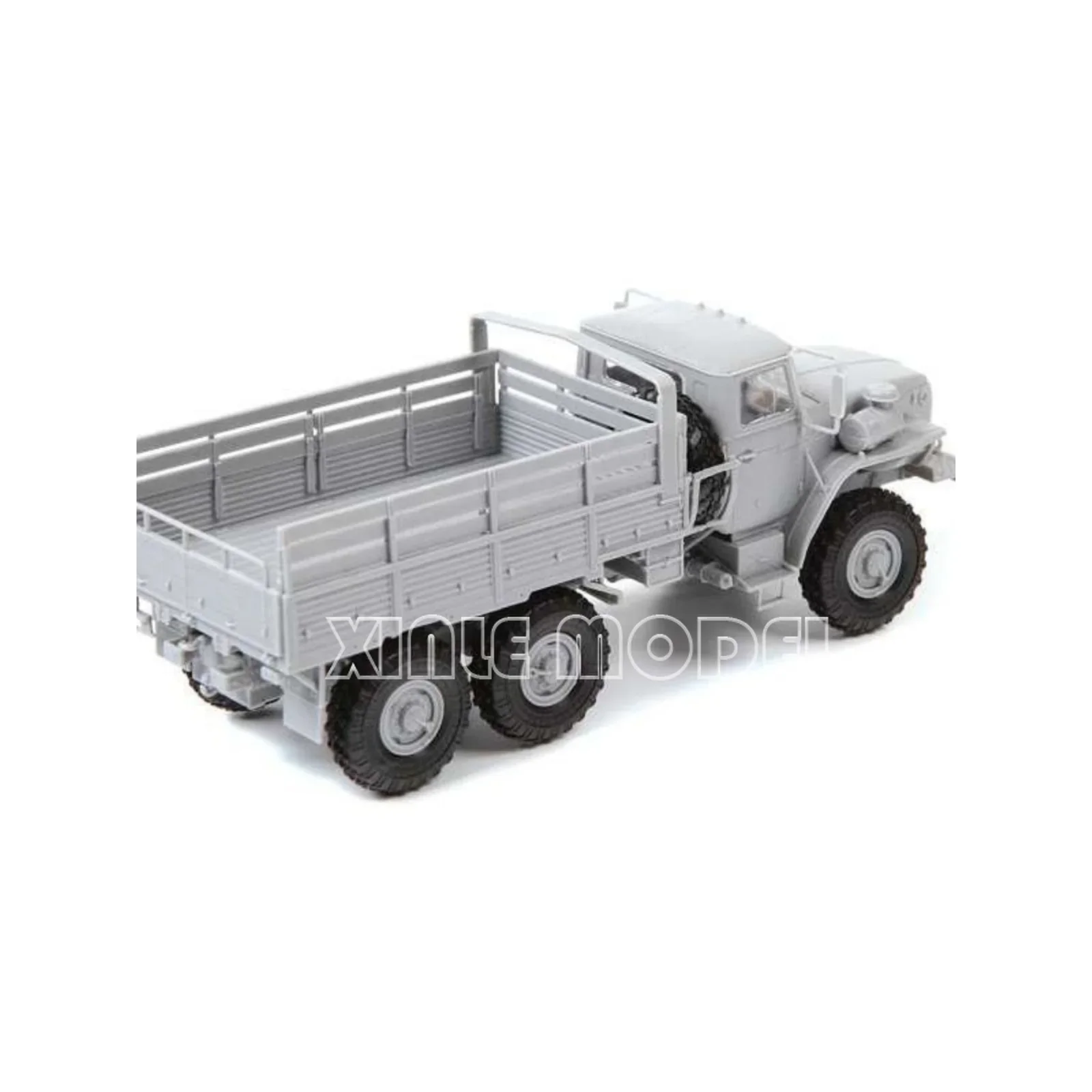 ZVEZDA プラスチック組立車モデルキット 5050 ロシア、ウラル URAL-4320 輸送トラック 1/72