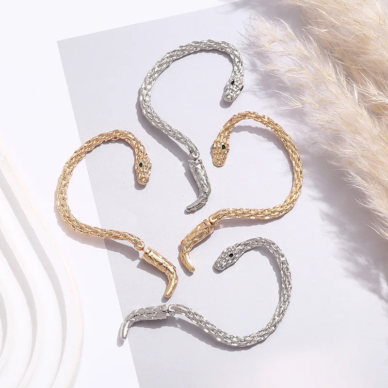 Vintage Punk Snake Earrings For Women Jewelry Metal Earing Cuffs 2026 Trending Gothic Hanging Ear Snake Earrings For Whole Ear