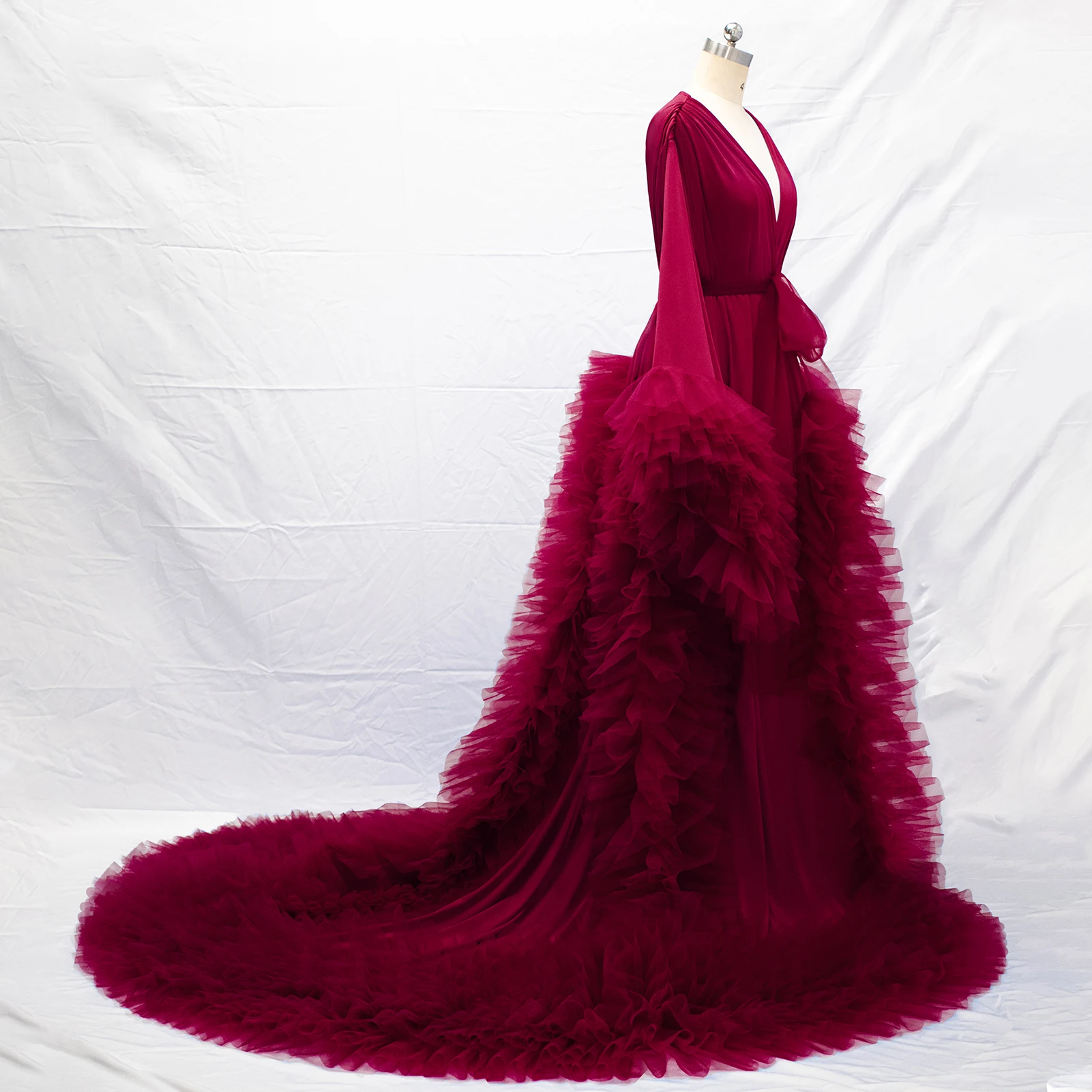 Elegant Women Nightgown Pajamas V-Neck Ruffles Lace up Long Sleeve Bridal Wedding Bathrobe for Photography Custom Made