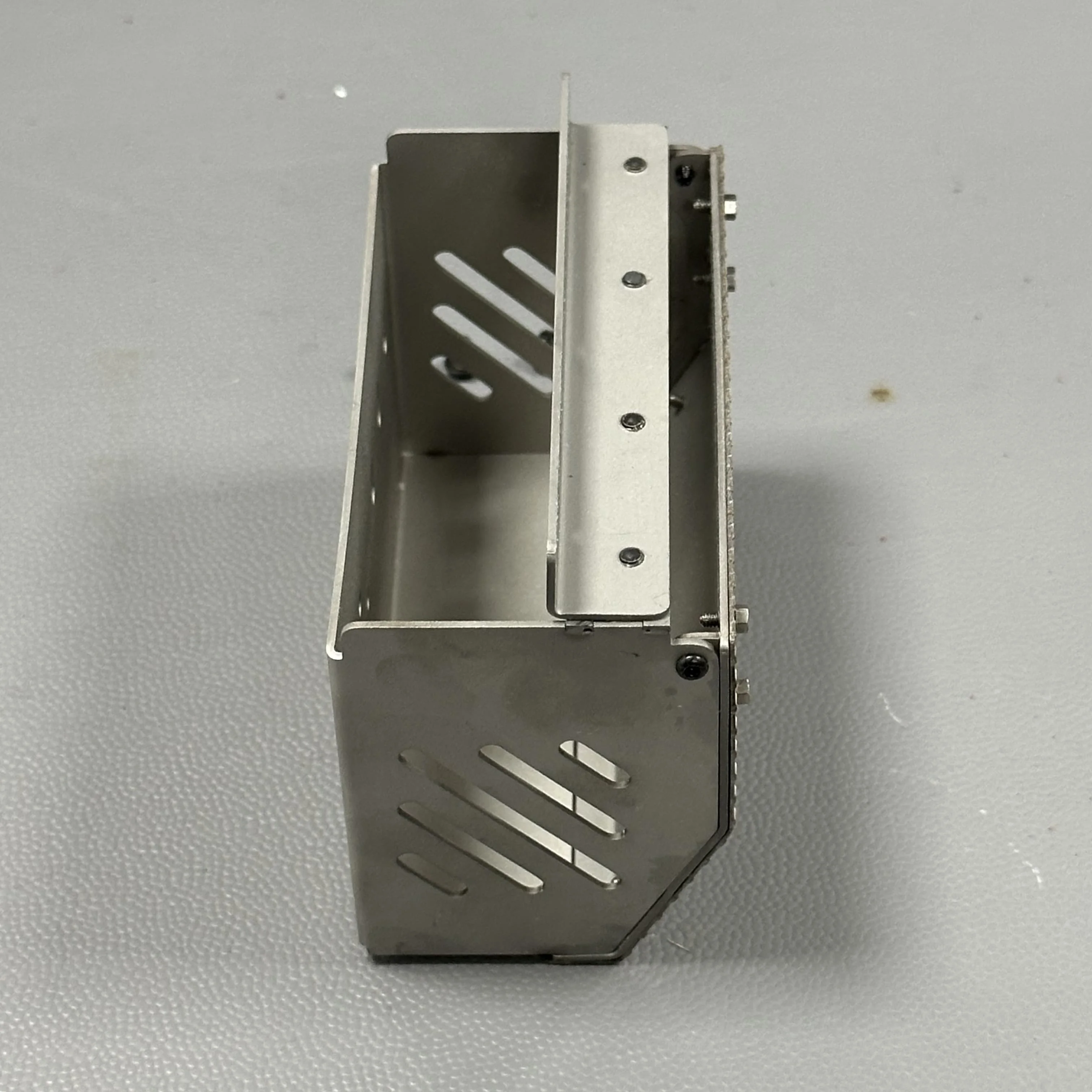 RC 1/14 Tool Box Storage Box Battery Container Toolbox 50*46*46mm For Tamiya 1/14 RC Tractor Truck Parts Accessories