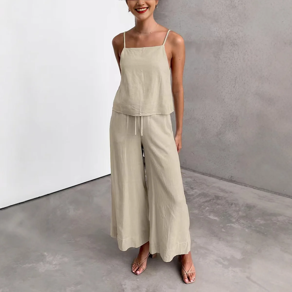 

The 2025 Spring and Summer New Style of Elegant and Simple Cotton and Linen Cool Strappy Long Pants Two-piece Women's Home Wear