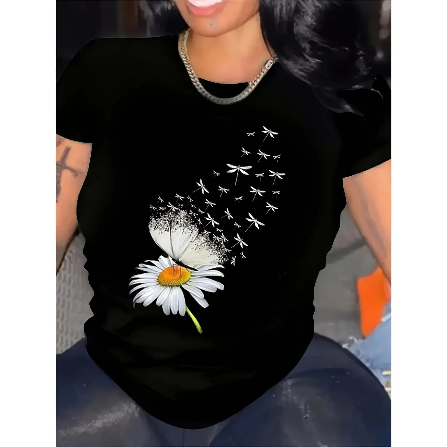 

Daisy Butterfly Dragonfly T Shirt Women Nature Inspired Graphic Tee Floral Insect Print Casual Short Sleeve Summer Spring Top
