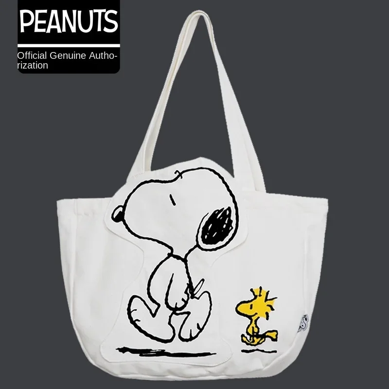 New Authentic Anime Cartoon Snoopy Large Capacity Three-dimensional Canvas Student Portable Shoulder Bag