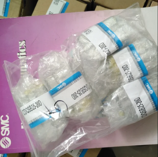 

1PC New SMC CDQSB25-20D Cylinder