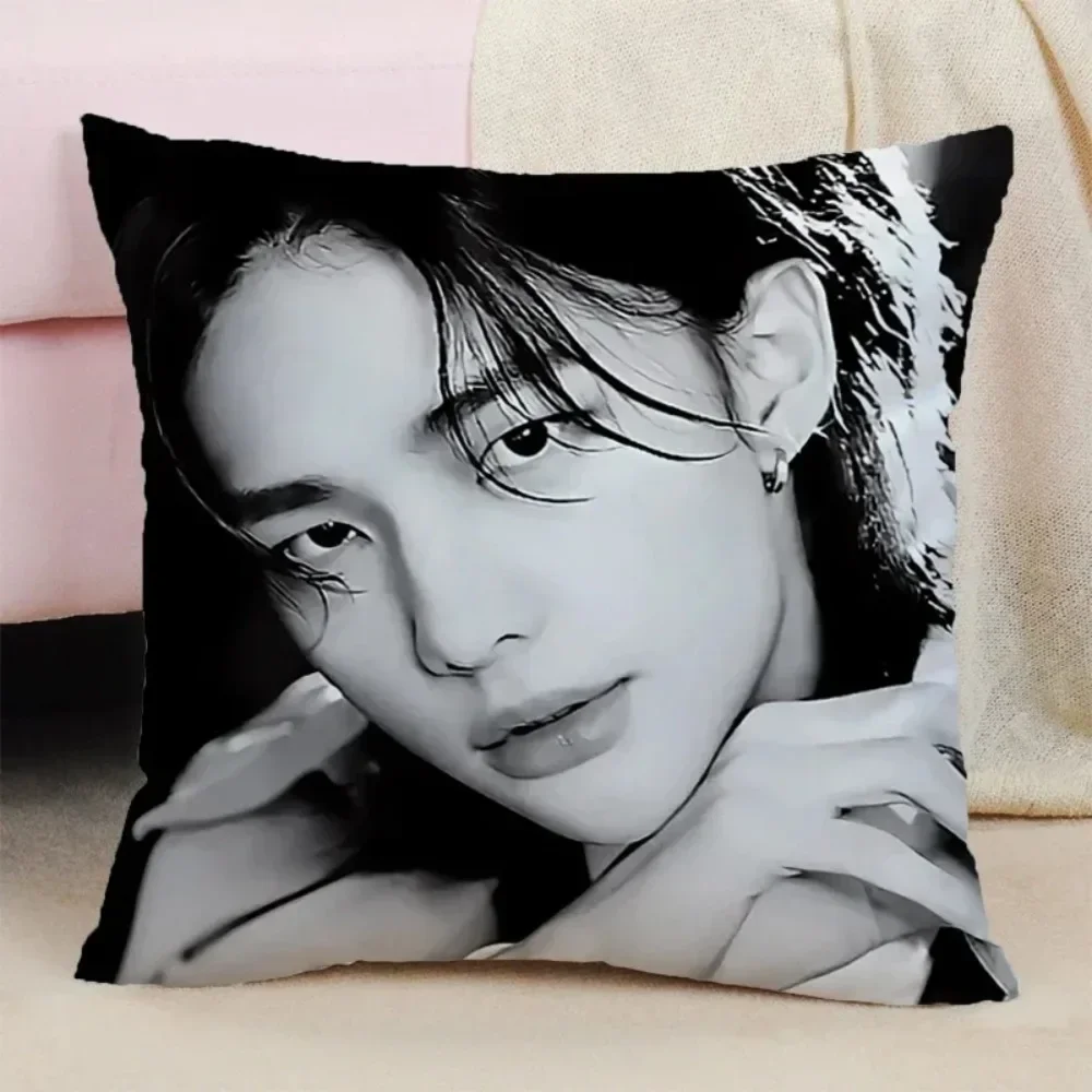 Hyunjin Pillow Cases Decorative Pillows Cover Double-sided Printing Pillowcase 40*40 Decoration Bedroom Cushion Covers 50x50cm