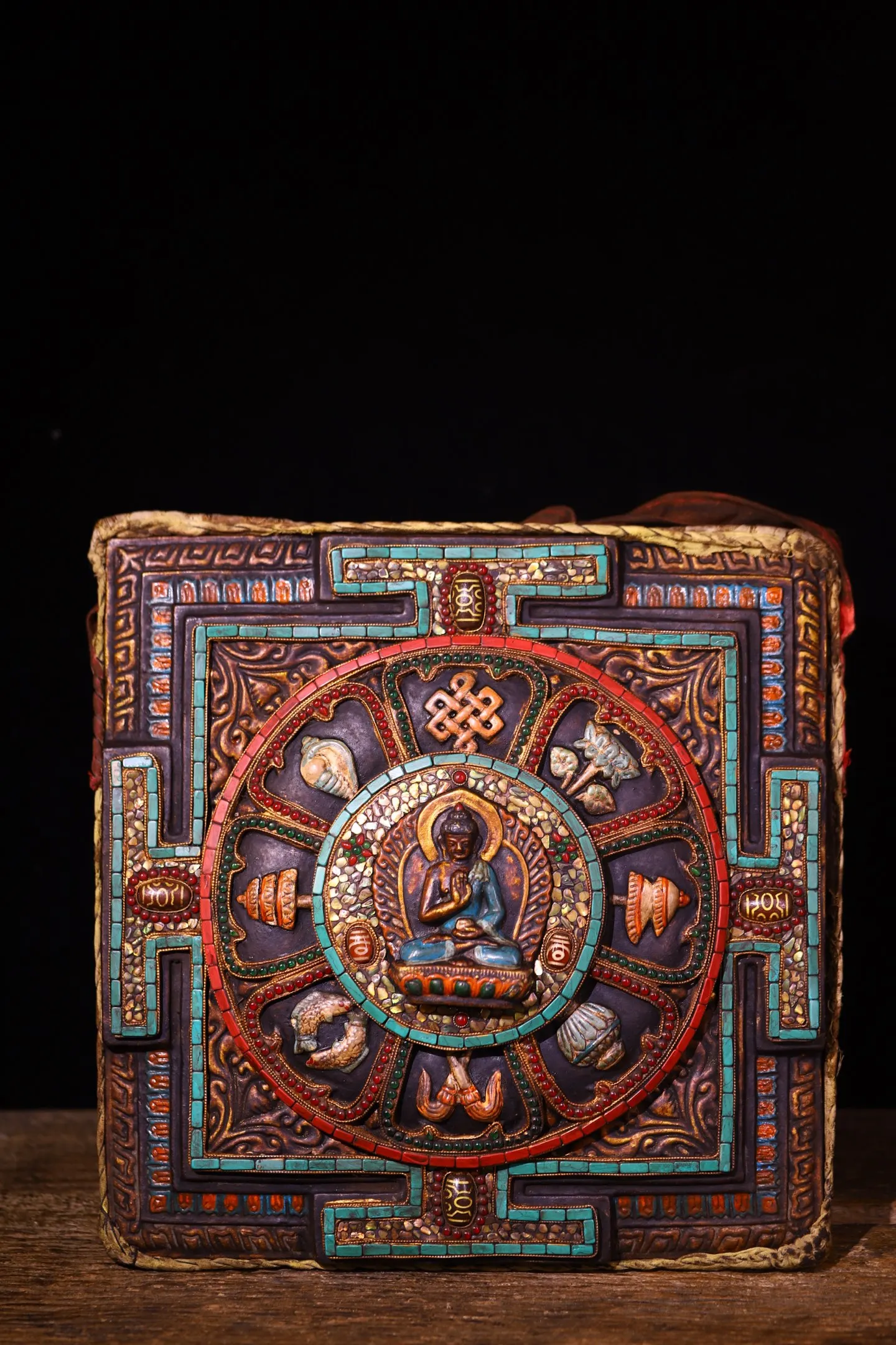 Old Cleaning Platform City Fragrant ash Painted Mosaic Gem gZi Beads Shakyamuni Sitting Buddha Thangka hanging panel