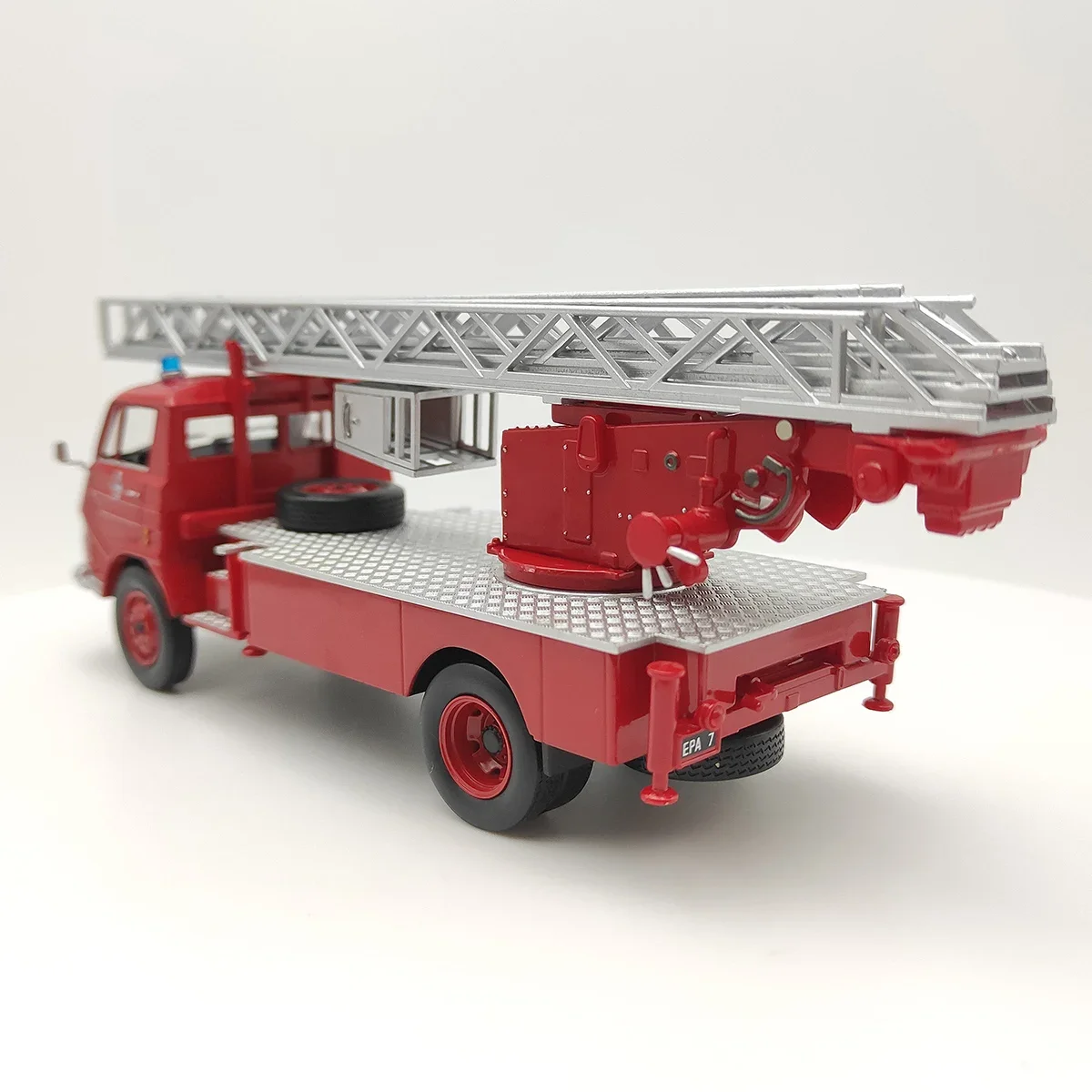 Diecast 1/43 citroen motor de incêndio liga simulação motor de incêndio modelo de carro presente colecionável lembrança exibição ornamento