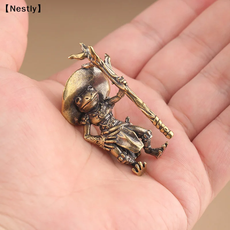 Vintage-Messingfigur Zauberer-Frosch, Schreibtisch-Ornament, Metall, niedliche Figuren, Miniaturen, Heim- und Bürodekoration, Auto-Ornamente〔Nest〕 – Detail 3