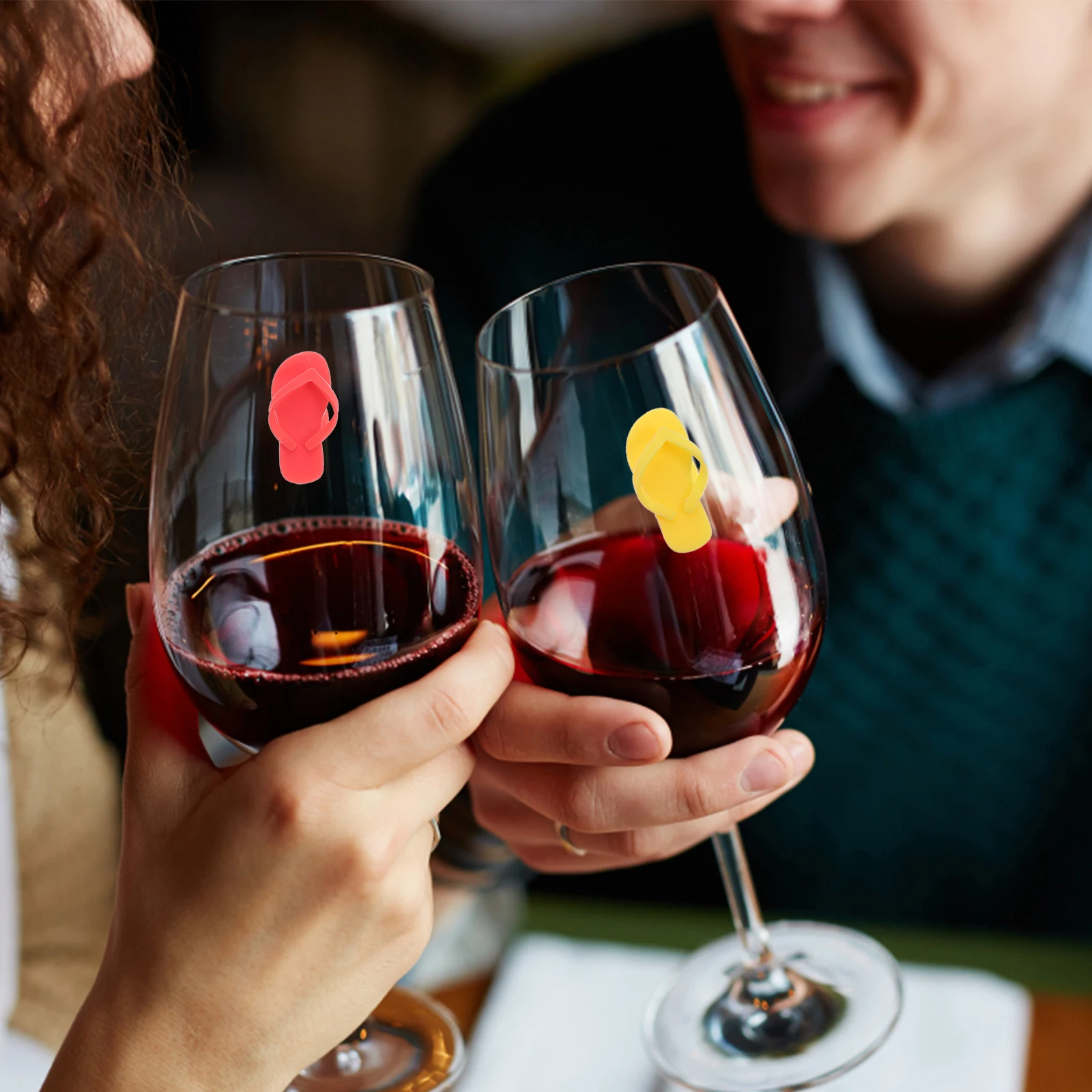 

9Pcs Reusable Silicone Wine Glass Markers Slipper Shaped for Cocktail Glasses Party Accessories Wine Glass Charm