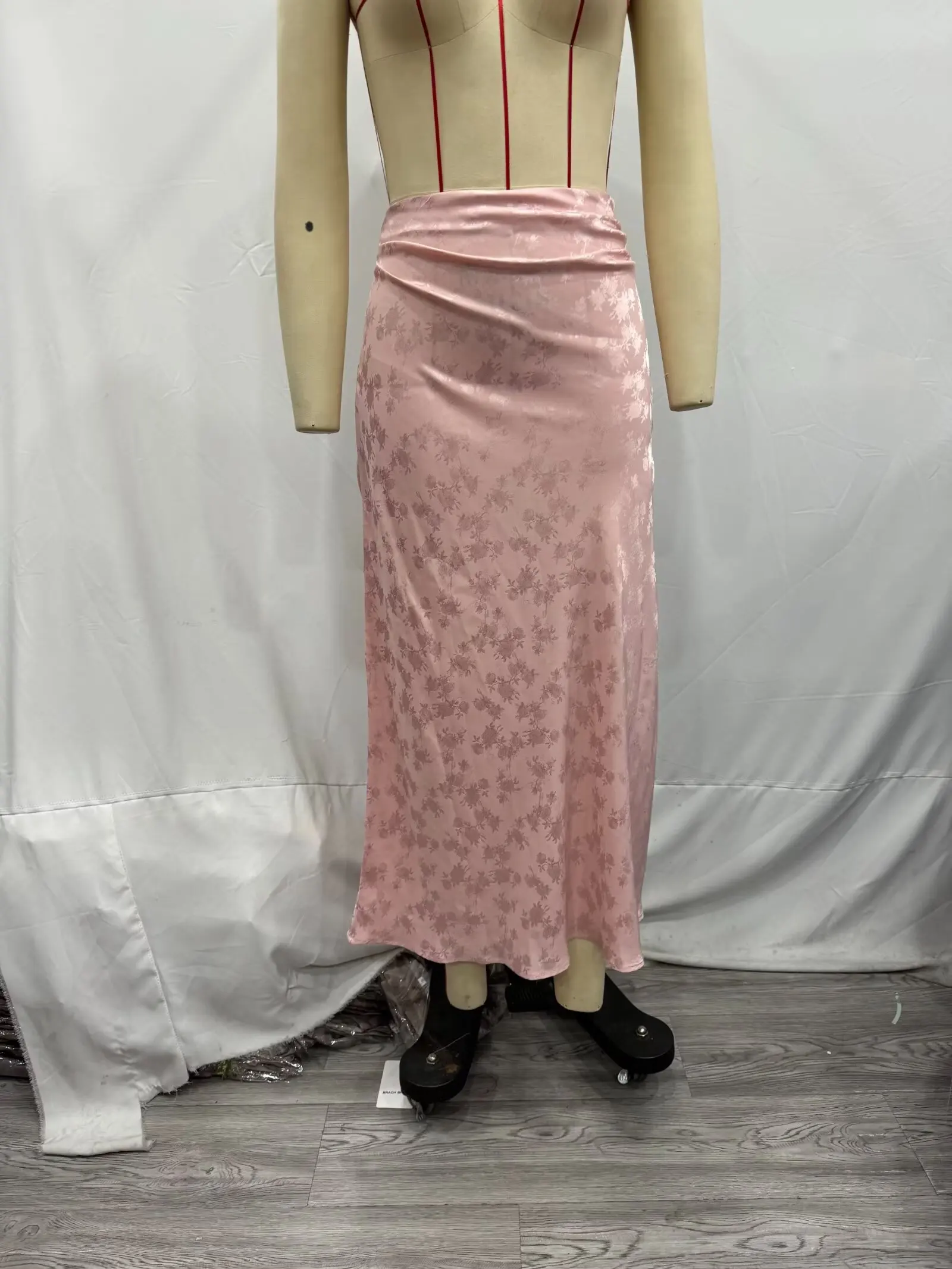 

European and American style French satin jacquard slim hip skirt women's summer new mid-length skirt