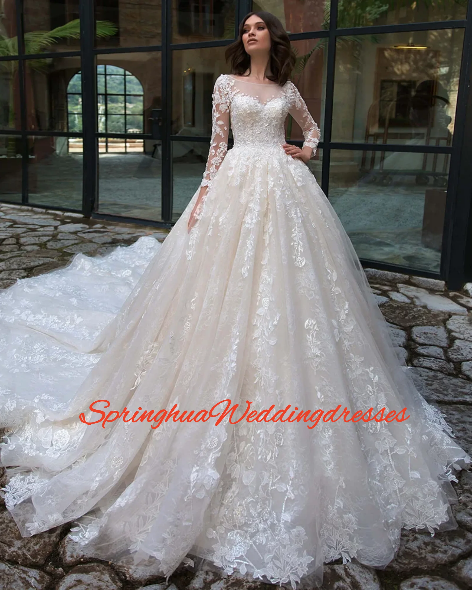 

Customized Gorgeous Lace Wedding Dress High Quality Full Sleeves Scoop Neck Beading Applique Long Train Bride Bridal Gown