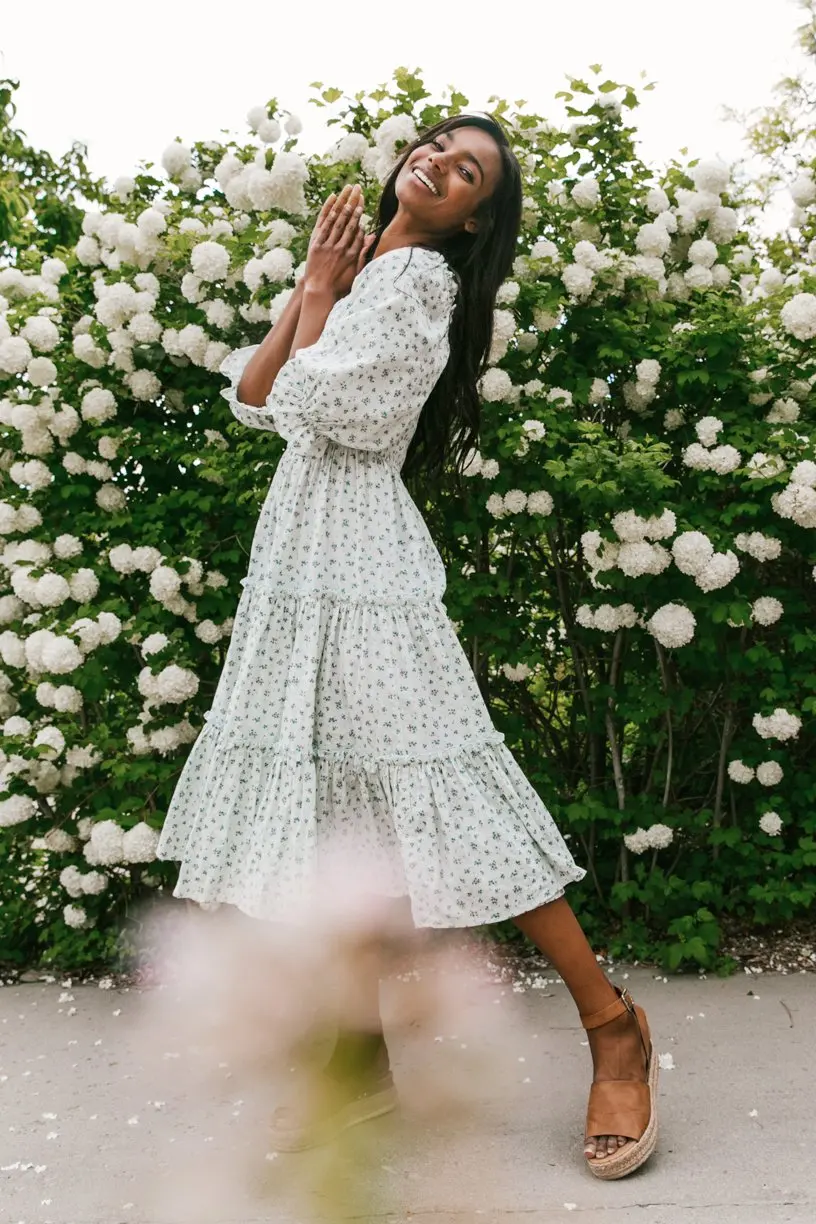 Women\'s Long Dresses Fashion Floral Ladies Dress Vestidos Vintage Holiday Long Dresses Maid Dress Vestidos Femal Elegant Dresses