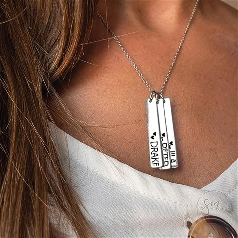 

Necklace Custom Engraved American Lettering Long Pendant Necklace Personality English Name Clavicle Chain Stainless Steel