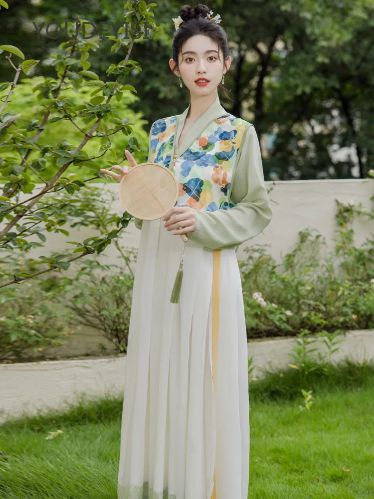 

YOUDEYISI Tang Hanfu Women's Summer Thin Tang Gown, Chest-length Blouse Pleated Skirt