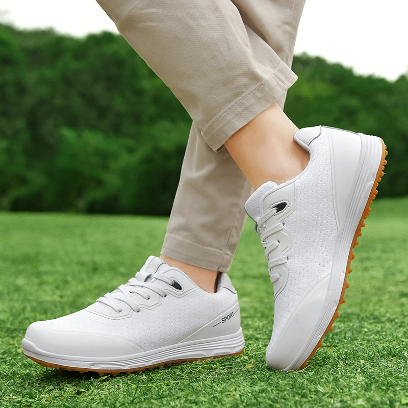 Scarpe da Golf professionali uomo e donna scarpe da Golf antiscivolo leggere e comode scarpe da Golf da allenamento all'aperto taglia 36-46