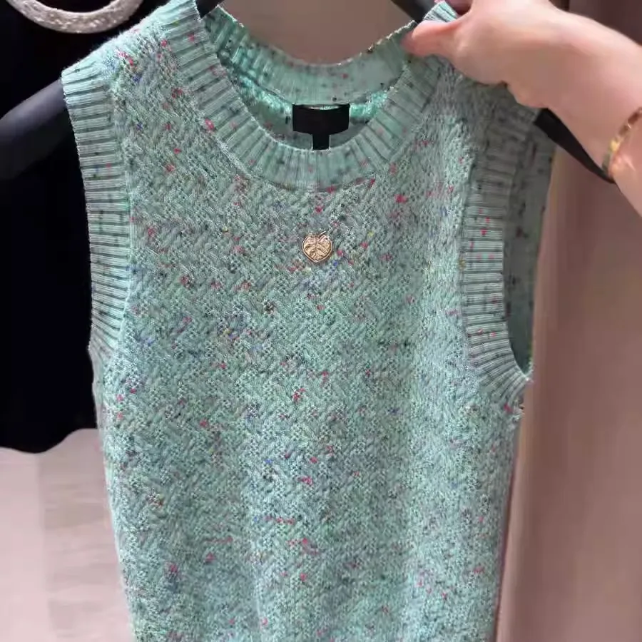 

Knitted vest 25 summer new style temperament, age reducing versatile, slimming sleeveless camisole top