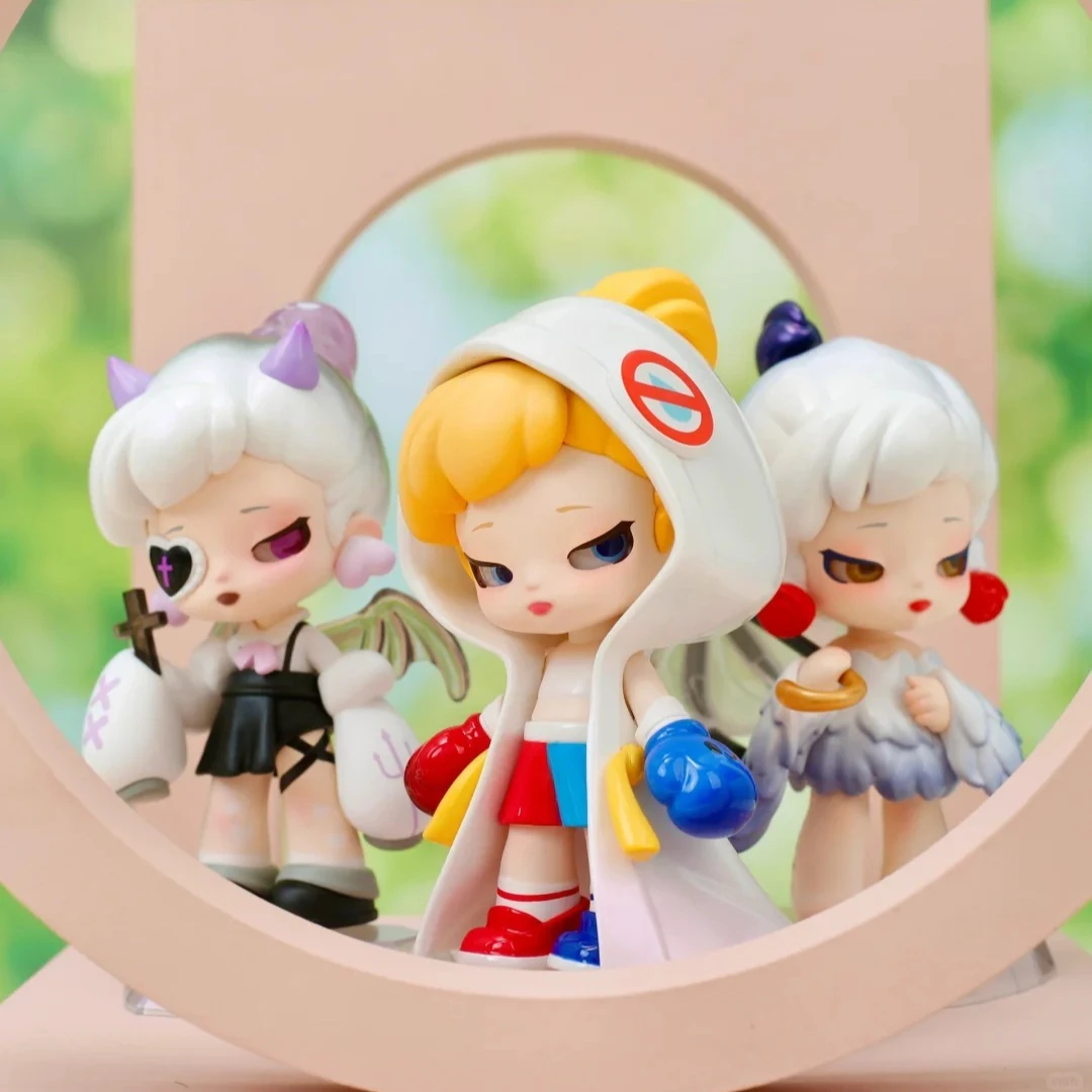 

Heart image array blind box Luna first generation series mysterious box figurine desktop decoration figurine cute surprise gift