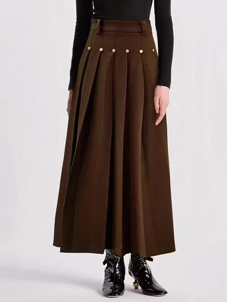 2025 spring women's new vintage solid color button decorated high waist skirt Fashion pleated skirt loose poufy skirt