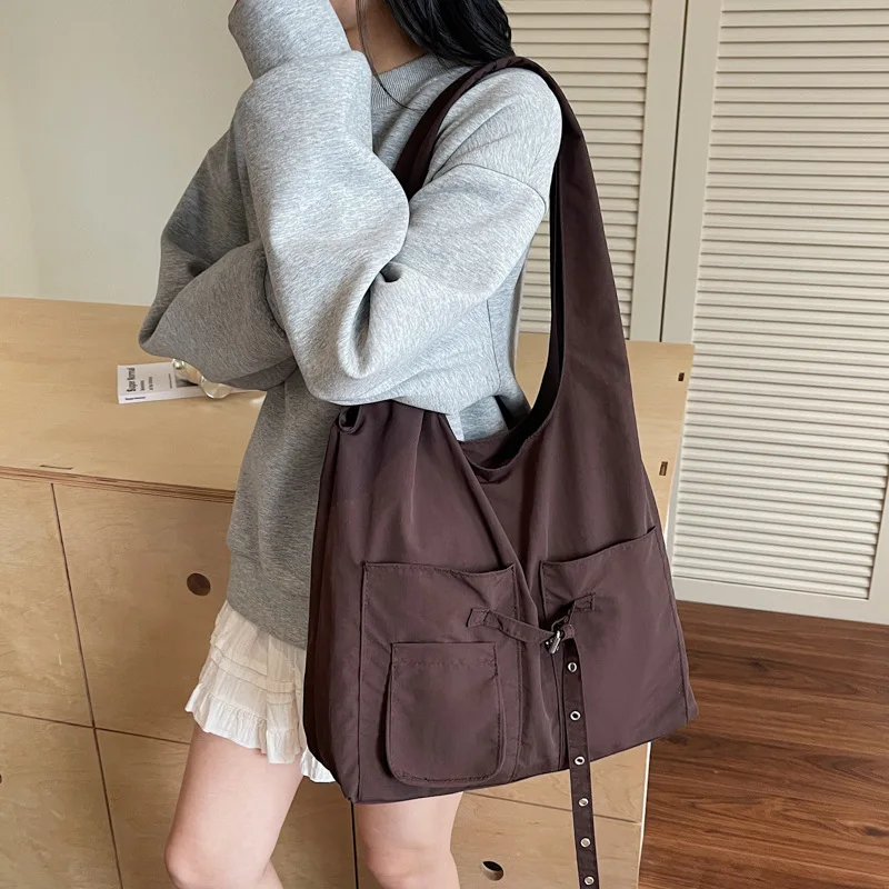 

Lightweight Large-capacity Cloth Crossbody Bags for Women Women's Commuter Shoulder Underarm Bag Student Class Leisure Tote Bag