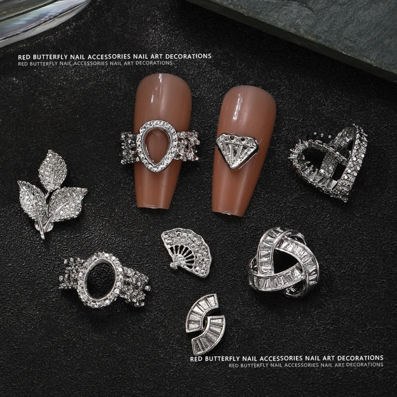 20PCS Vintage Metal 3D Nail Art Charms Heart Leaf Accessories Parts For Retro Nails Decoration Manicure Decor Supplies Material