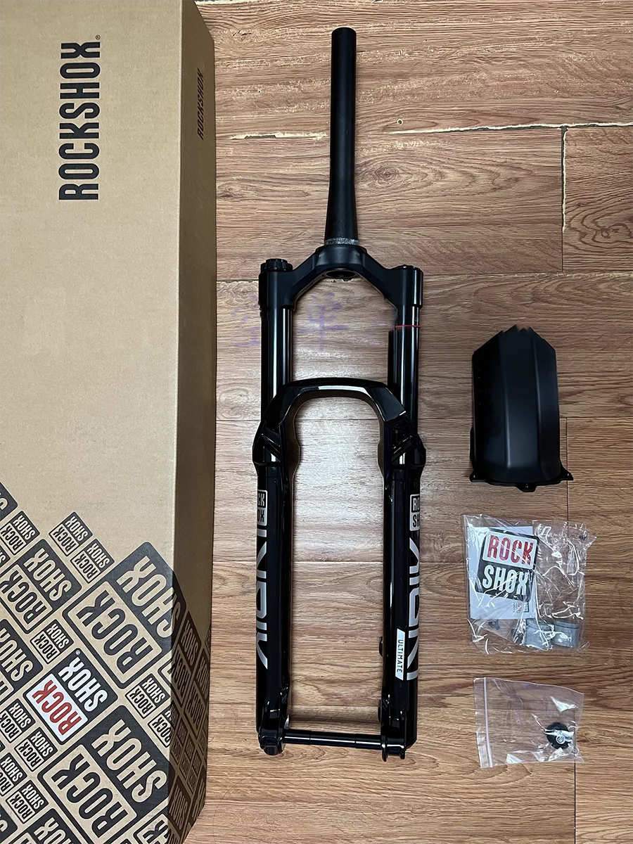 ROCKSHOX  2023 FORK LYRIK ULTIMATE 27.5 29 INCH 5x110mm BOOST™ AXLE Ultimate foil graphics package “BoXXer” Red Signature color