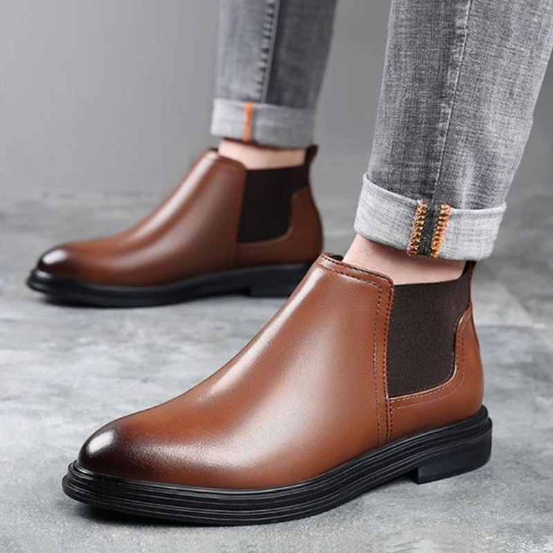 

2025 Men's Premium Leather Chelsea Boots Trendy Casual Mid Top Short Boots Big Size for Spring Autumn Fashion Footwear