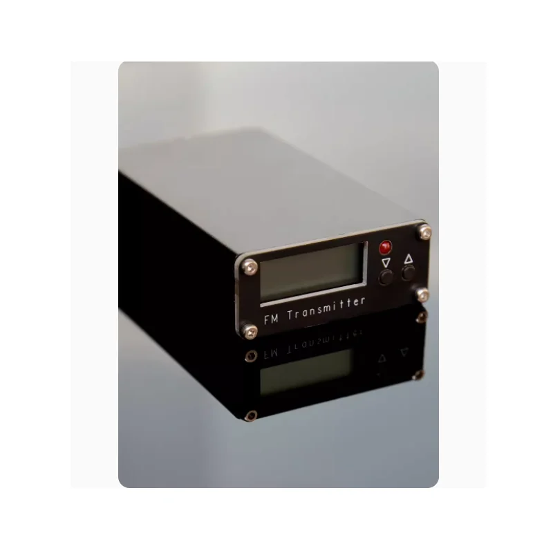 

2 km FM transmitter digital display 0.5W 500mW stereo 76-108M English listening