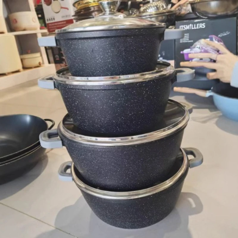 Large-size set of double-bottom die-cast broth pot