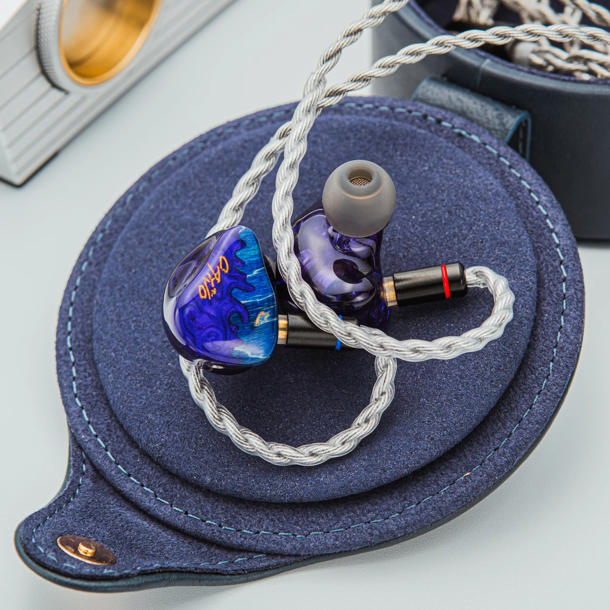 

Наушники-вкладыши Hisenior Cano Cristales IEMS 2DD+8BAs с гибридными драйверами и кабелем 3-в-1