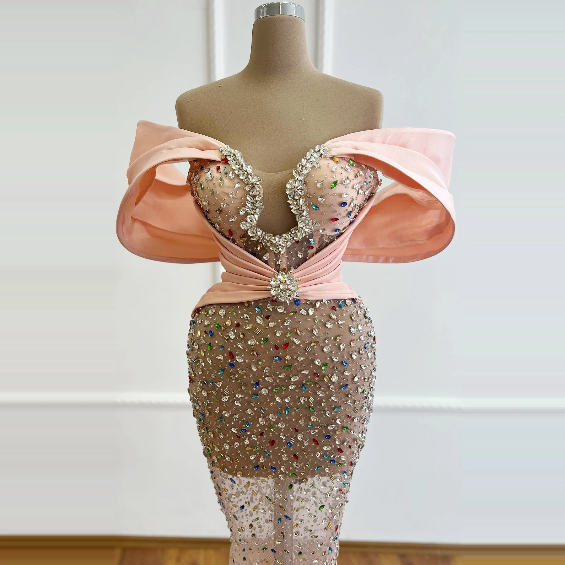 

Luxury Heavy Crystal Rhinestone Party Dress Customized Strapless Off Shoulder Handmade Beaded Women'S Sheer Dress