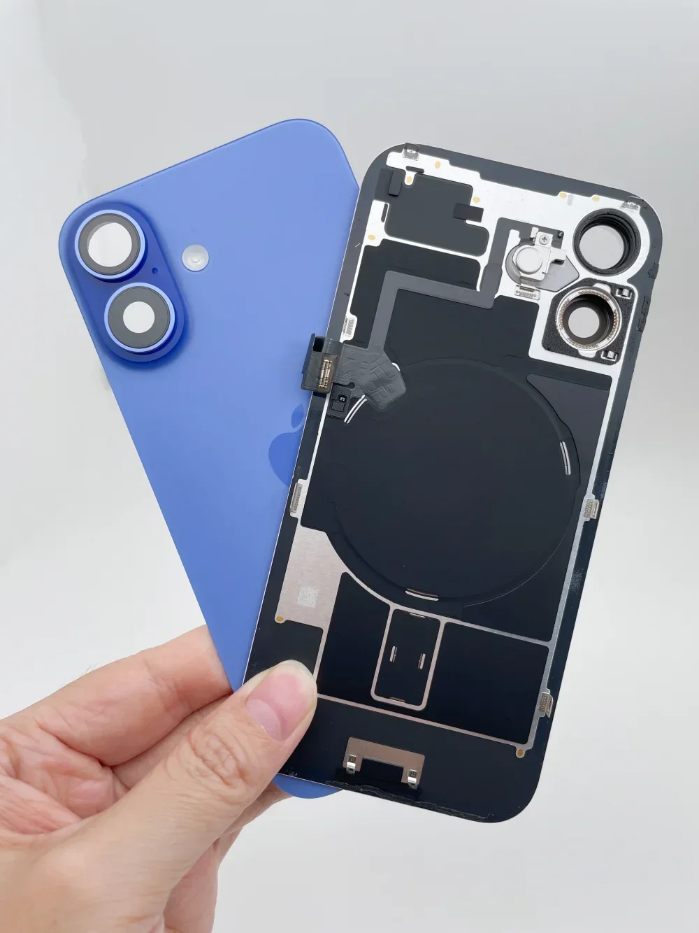 99% New Original Disassembled Back Glass Rear Cover Assembly For iPhone 16 Pro Max 16 Plus with NFC Wireless Replacement