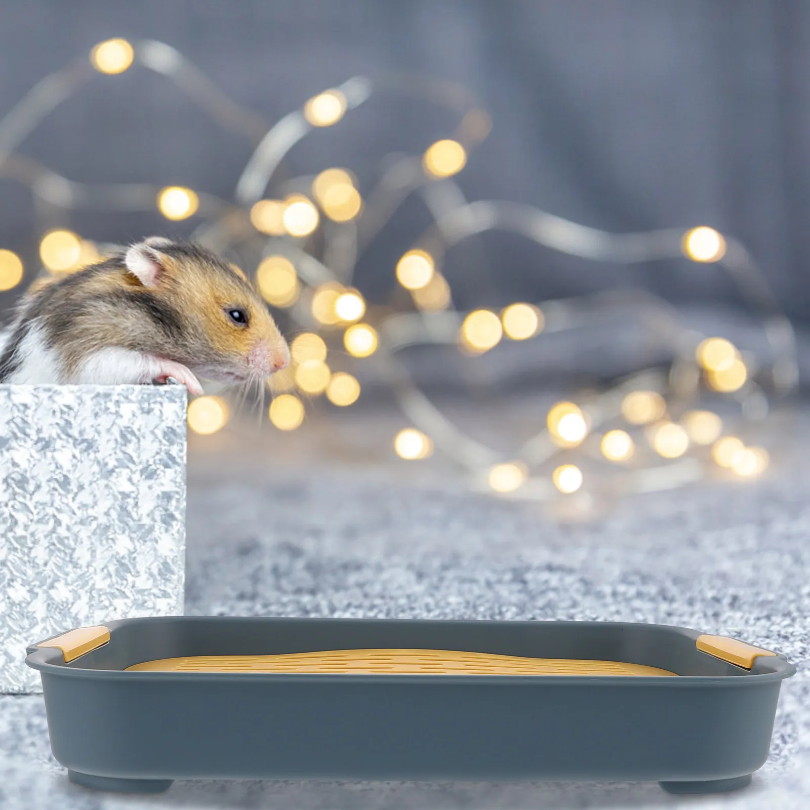 

Large Rectangular Rabbit Litter Box Plastic Bunny Cage Toilet Rabbit Training Potty Small Pet Toilet Bunny Litter Box