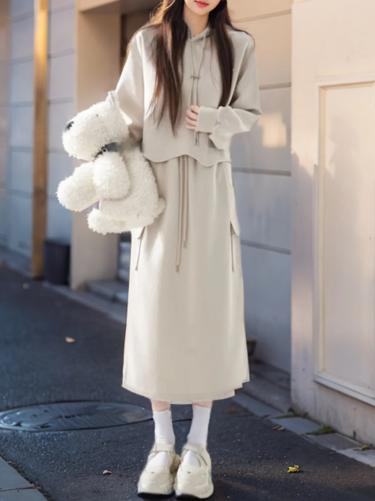 

Korean Style Commuter Hoodie Long Skirt Two-Piece Set Women's Simple Autumn Winter Fashion Design Sense Ensemble