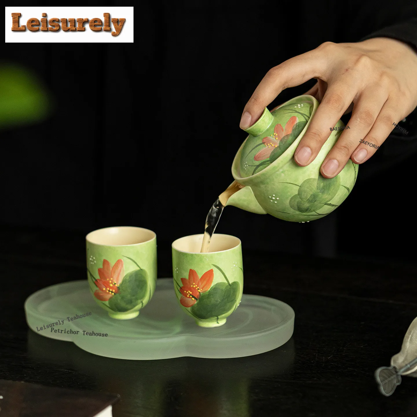 HOYIHM 200ml Hand-painted Summer Lotus Pond Teapot Boutique Tea Infuser Pot Tea Maker Kettle With Ball Hole For Tea Decoration