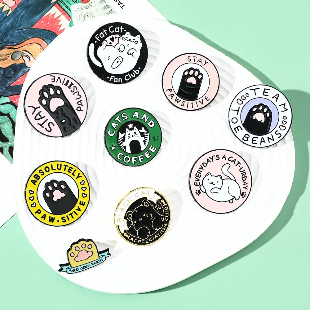 Kitten Brooch Cute Cartoon Enamel Craft Metal Badge Accessories Wholesale Brooches for Clothing Cap Pins and Badges Backpack Pin