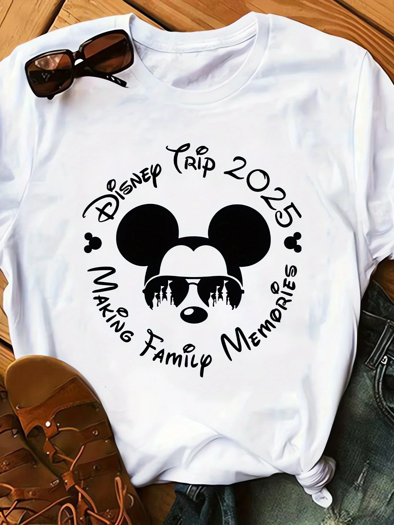 

Classic Cartoon Graphic Printing Summer Autumn Winter Pure Cotton Men's and Women's T-shirts Short Sleeves Luxury Outdoor Sports