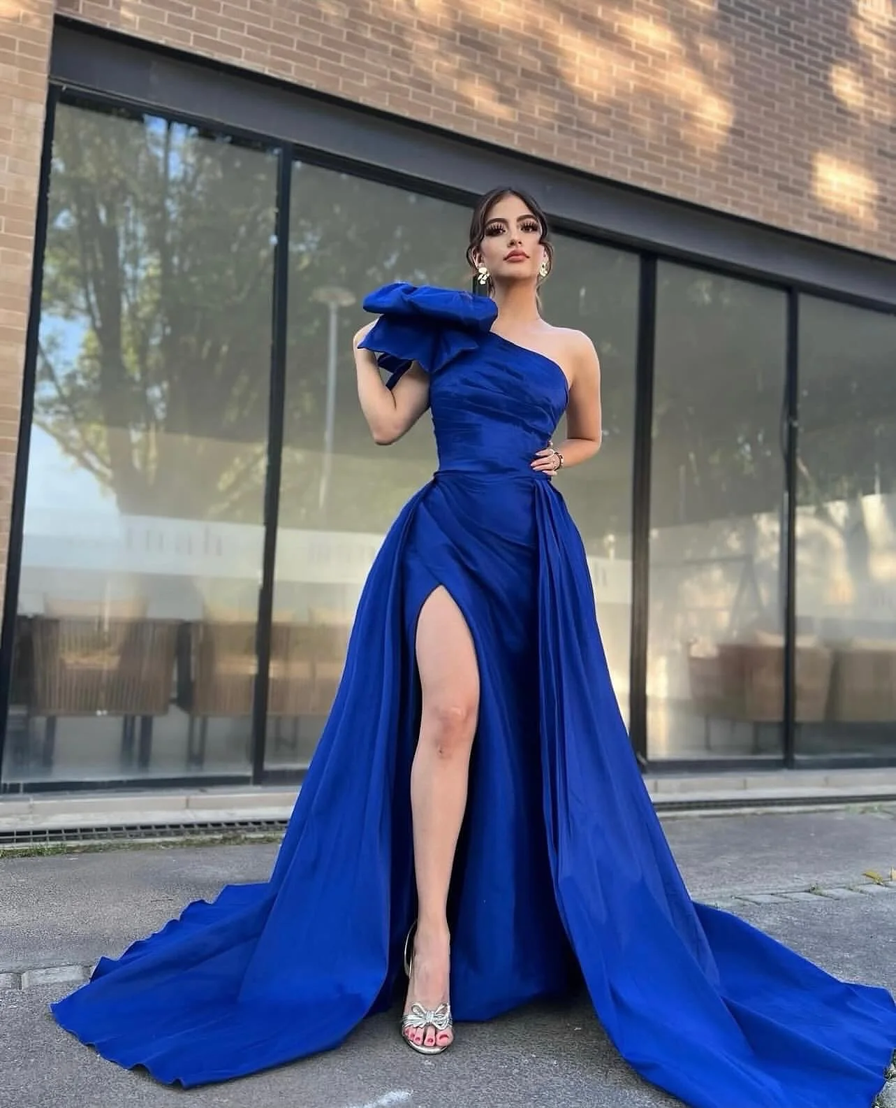 Customized Graceful Panel Train One Shoulder Bow Evening Dress Temperament Pleats Satin Front Slit Photo Color Vestido De Noche