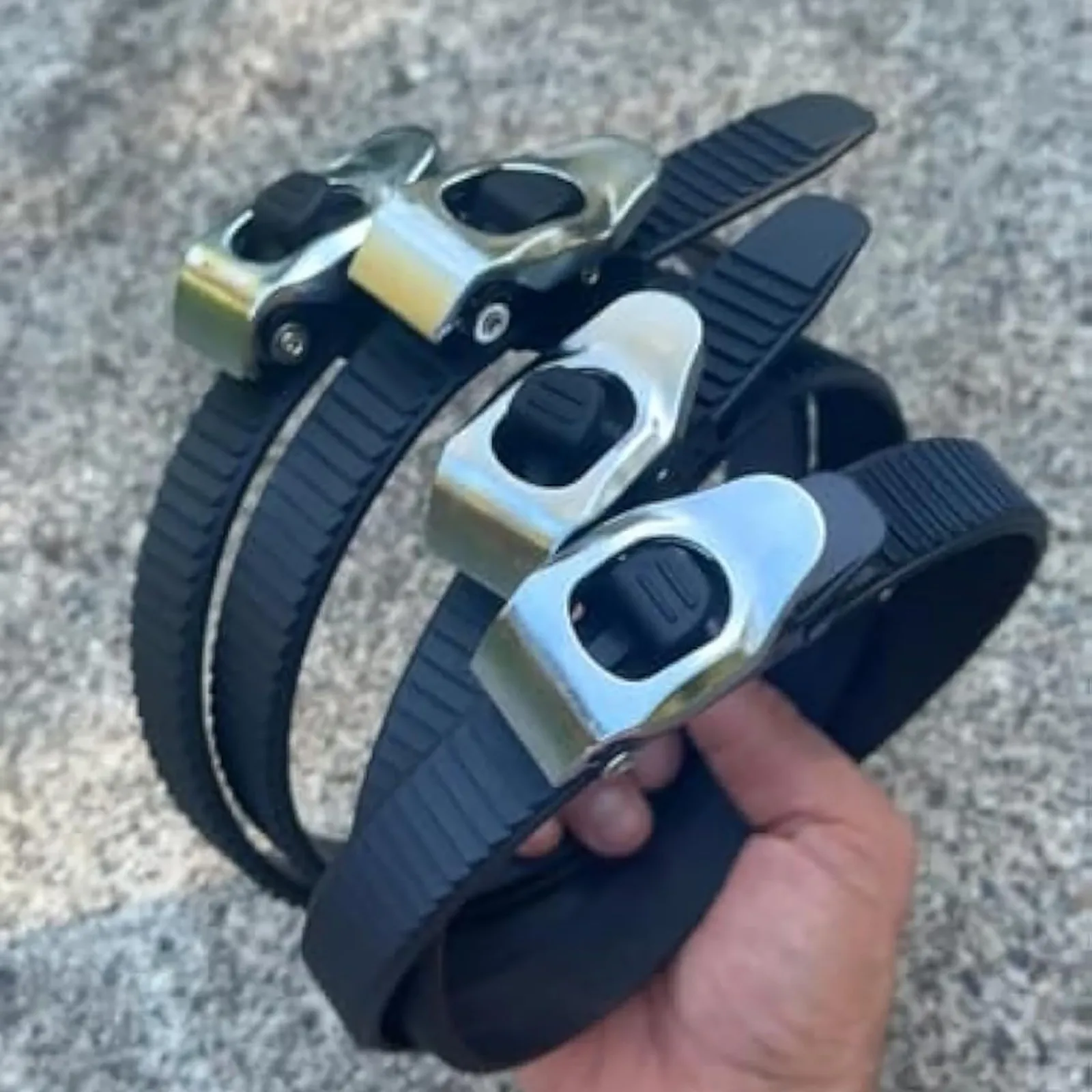 Correa de bloqueo de agarre resistente definitiva, segura cualquier cosa, hebilla de trinquete de Metal resistente ajustable para cada aventura