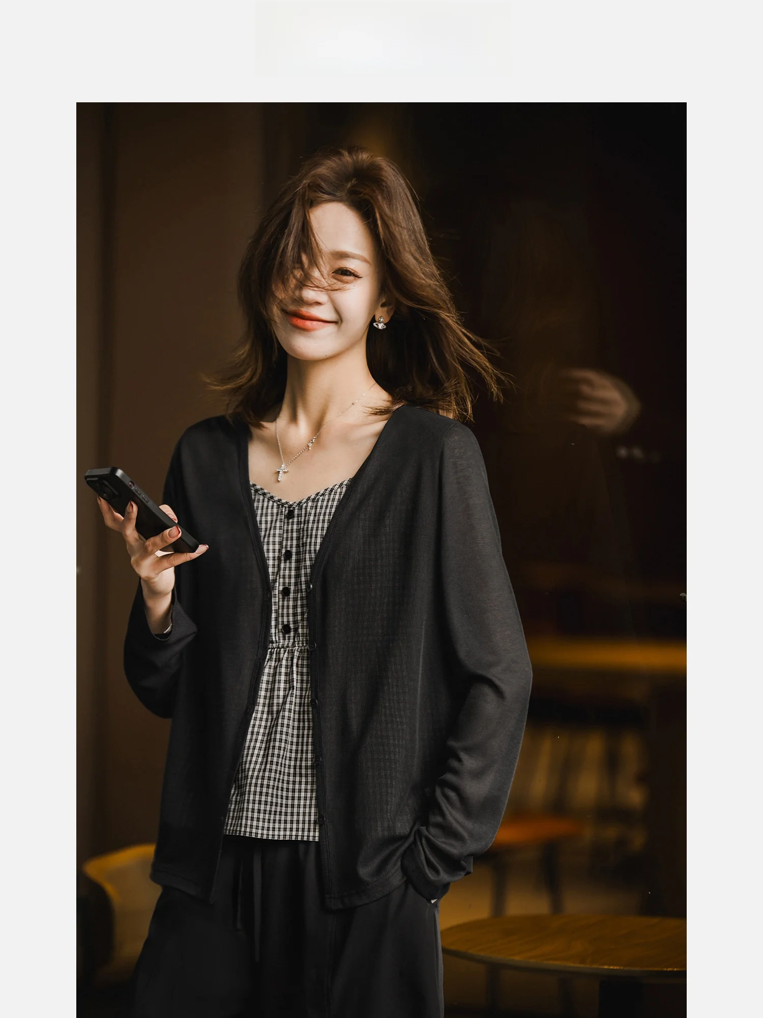 

Fashionable Plaid Knitted Wrap Cardigan And Crop Top Set for Women Breathable Long Sleeve V-Neck Straight Cut Winter Spring
