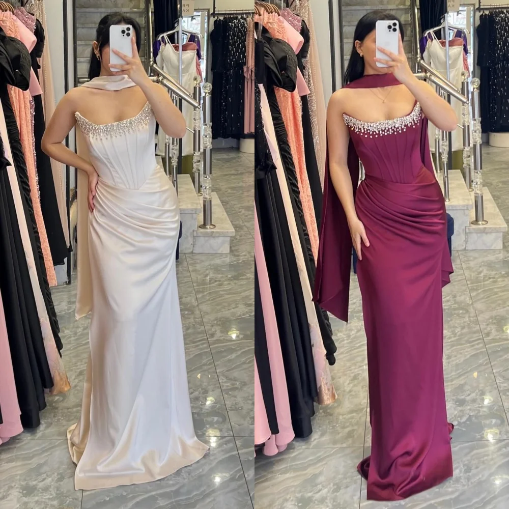 맞춤형 모던 스타일 플리츠 패턴 스팽글 장식 스트랩리스 롱 드레스 맞춤형 행사 홈커밍 클래식