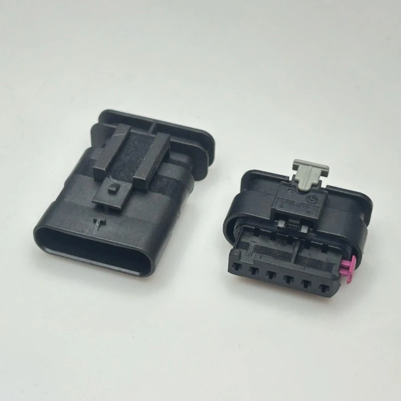 1-1670919-1 Original 6-hole automotive radar plug, sensor plug wiring harness guard