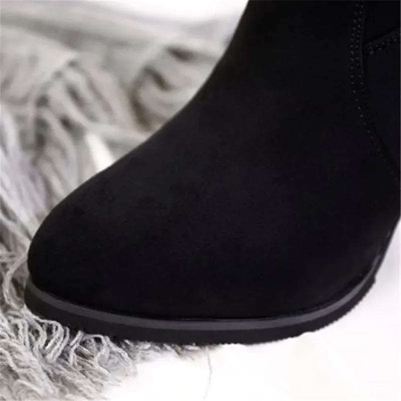 2023 Winter New Ladies Fashion Comfortable Plus Cotton Warm Boots Women Casual Sexy Flock Zip Black High Heel Black Boots Mujer